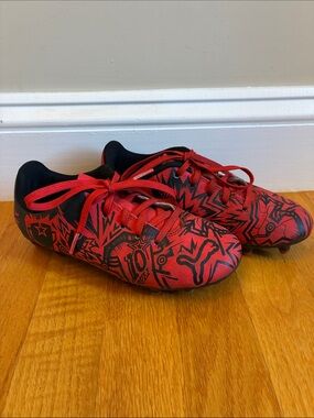 Puma Kids' Soccer Cleats - size 1